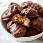 Easy Christmas Pecan Turtles Recipe